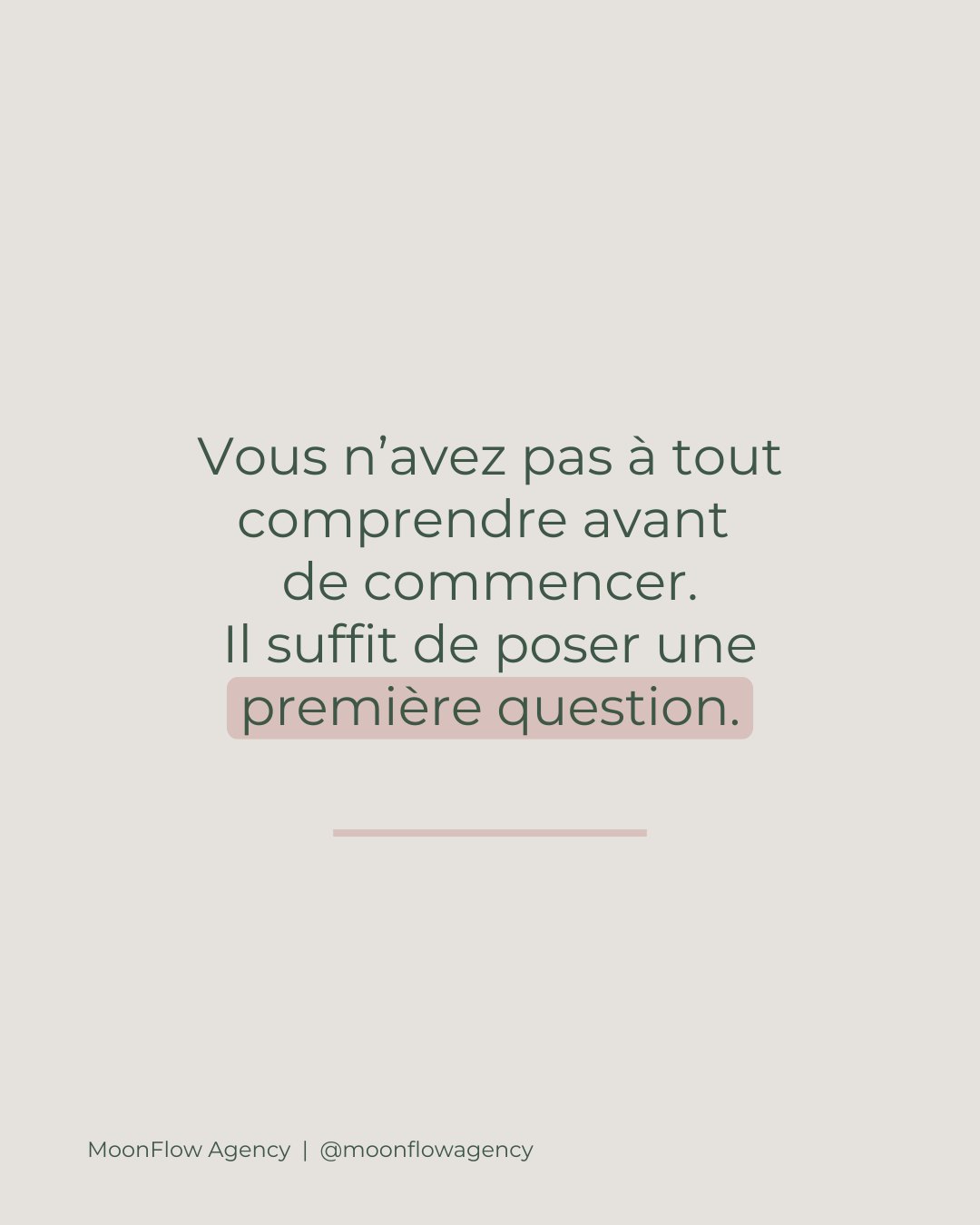Modèle citation sur fond beige avec surlignage rose